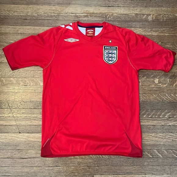 Men’s England Soccer Jersey small - Picture 1 of 1